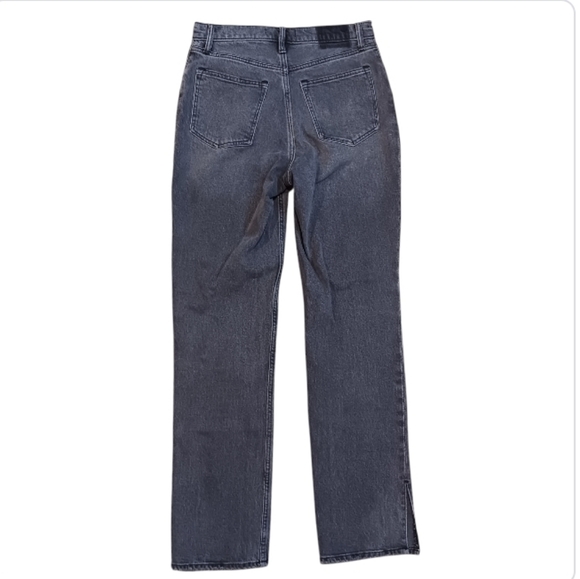Abercrombie & Fitch The 90s Straight Ultra High Rise Jeans Hem Slit - Picture 8 of 14